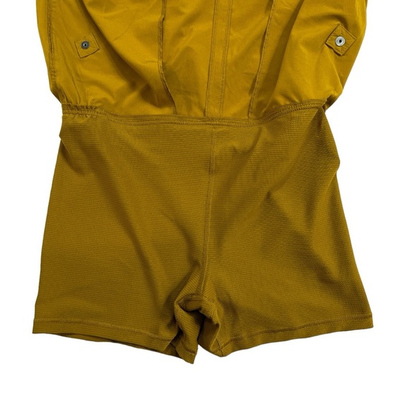 ATHLETA Vienna Cargo Skort size 6 in Brass Yellow - Picture 10 of 11